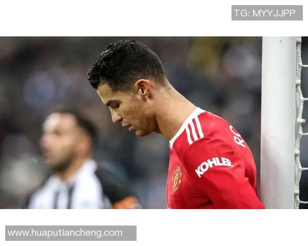 探索当今足坛最受关注的明星球员及其影响力分析